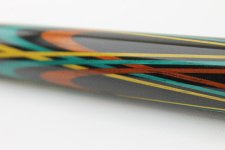 tulip-specular-plaited-lithuania-black-green-yellow-red-03.jpg