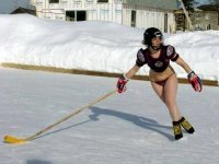 HOCKEY PLAYER.jpg