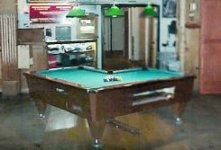 l table.JPG