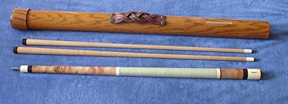 poolcue1sm.jpg