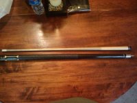 pool cue.jpg