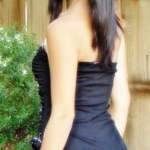 Don't make fun of the junk in my trunk...I know it's big :p
