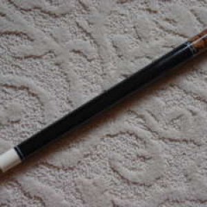 Ivory joint and ebony forearm of Kurt's cue