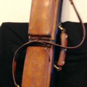 Beautiful patina on the leather!