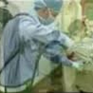 جهاز كشف تسربات المياه في الجدران