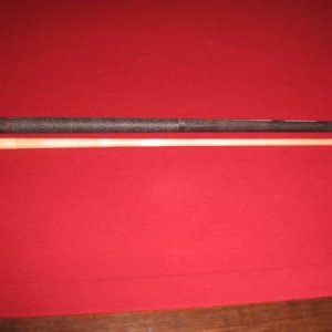 McDermott Genisis w/moori soft tip.  First "nice" cue that I owned.