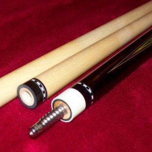 Like my other cue that Mike made, I had this one made at 59.5" . I like how the ivory sleeved joint plays.