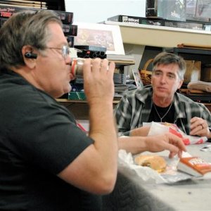 the Underdog and Malibu Mike take lunch!