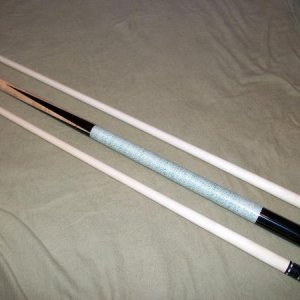 Carolina Cus 3
I special ordered this cue to my Specs