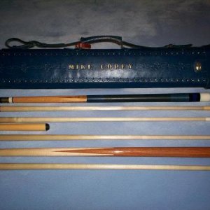 Palmer Model "A" extra shaft by Wayne Gunn with Micarta ferrule.
Wayne Gunn Sneaky Pete with Micarta ferrule
Home made Jump cue
1987 Custom Jay Flower
