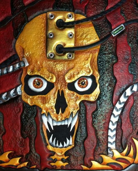 ‘Skully’ on the Biomech case’