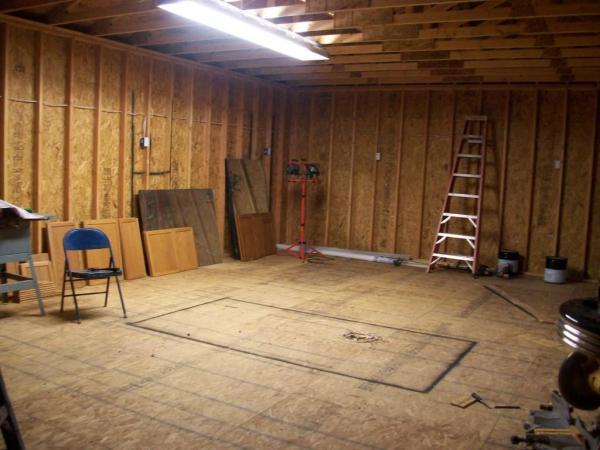 0028
interior view, looking towards where the tables will be located