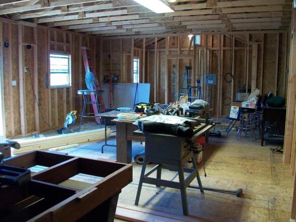 0037
Looking towards the TV area