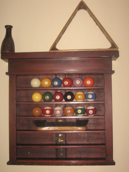 Again, I have zero informatino on any of the items in this picture, except that they all came with the table when Grandpa bought it in 1968.