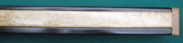 close front view of right end