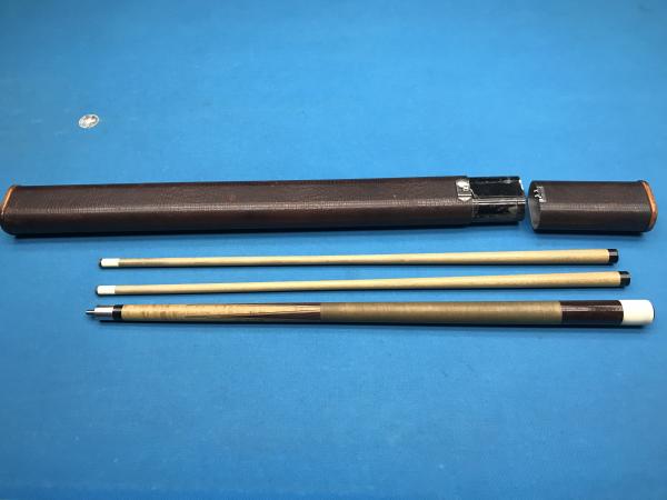 COMPLETE CUE AND CASE
