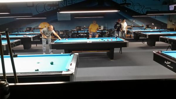 Corner Pocket Largo FL
