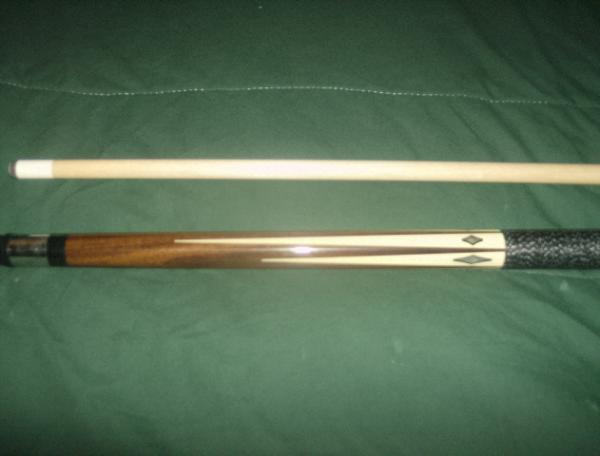 Falcon High End forearm original with a Predator shaft as well