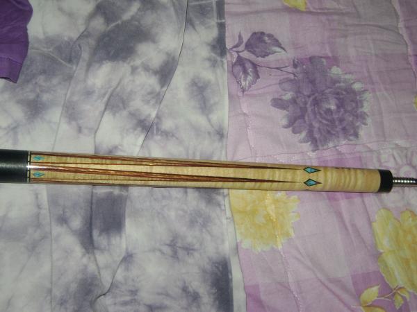 Forearm: Curl Maple,6-points One sided Veneer: Narra, Inlay: Tiger Maple,Turqouise,Rings: Ebony, Wrapped: Irish Linen