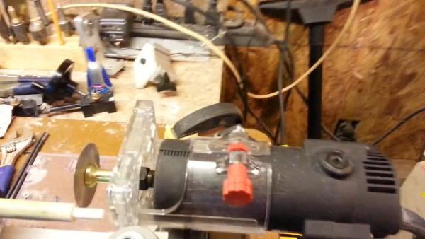 Live%20tool%20cutting%205 16 18%20ferrule%20with%20router