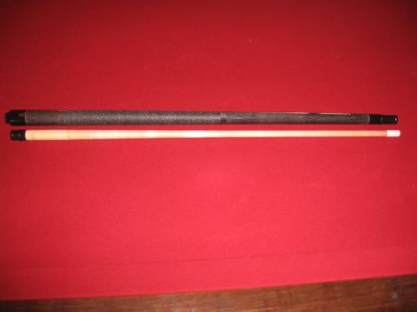 McDermott Genisis w/moori soft tip.  First "nice" cue that I owned.