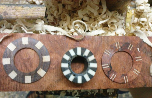 rings..
