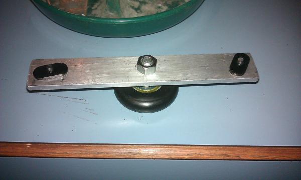 roller bearing leakage