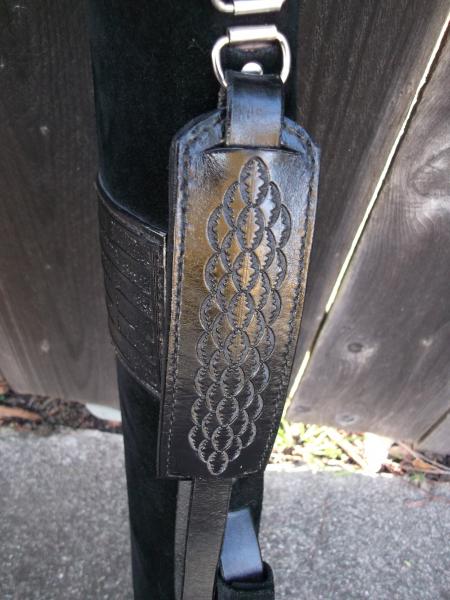 Shoulder pad tooling