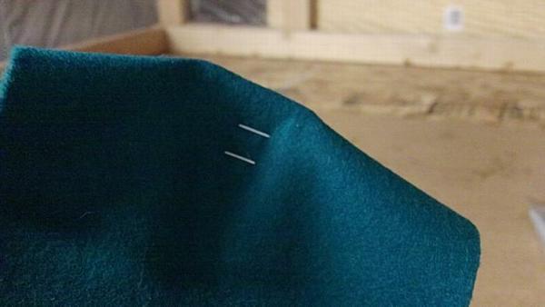 Stretch to the angle end and staple