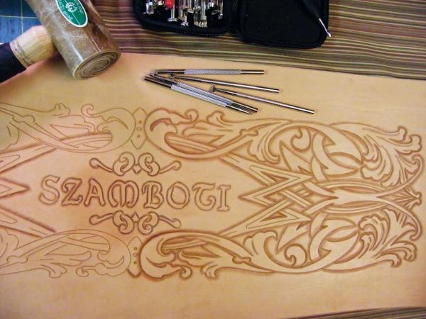 Tooling the Szamboti case