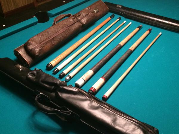 Two vintage Jacoby cues and a Phillippi custom merry window (traded)